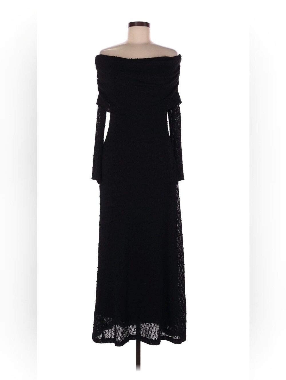 Petal & Pup Black Wilma Off-Shoulder Maxi Dress Size M NWT